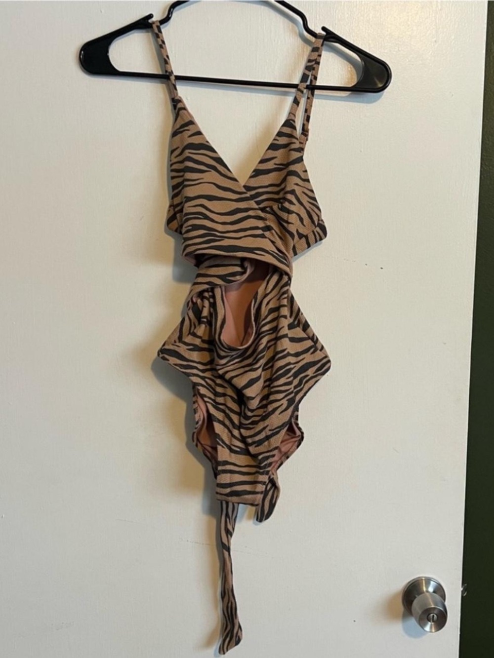 Aerie tan and black zebra print cut out tie one piece swimsuit size medium